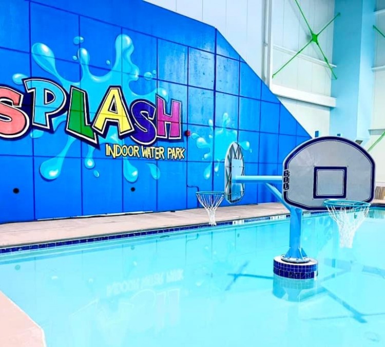 splash-indoor-waterpark-resort-photo
